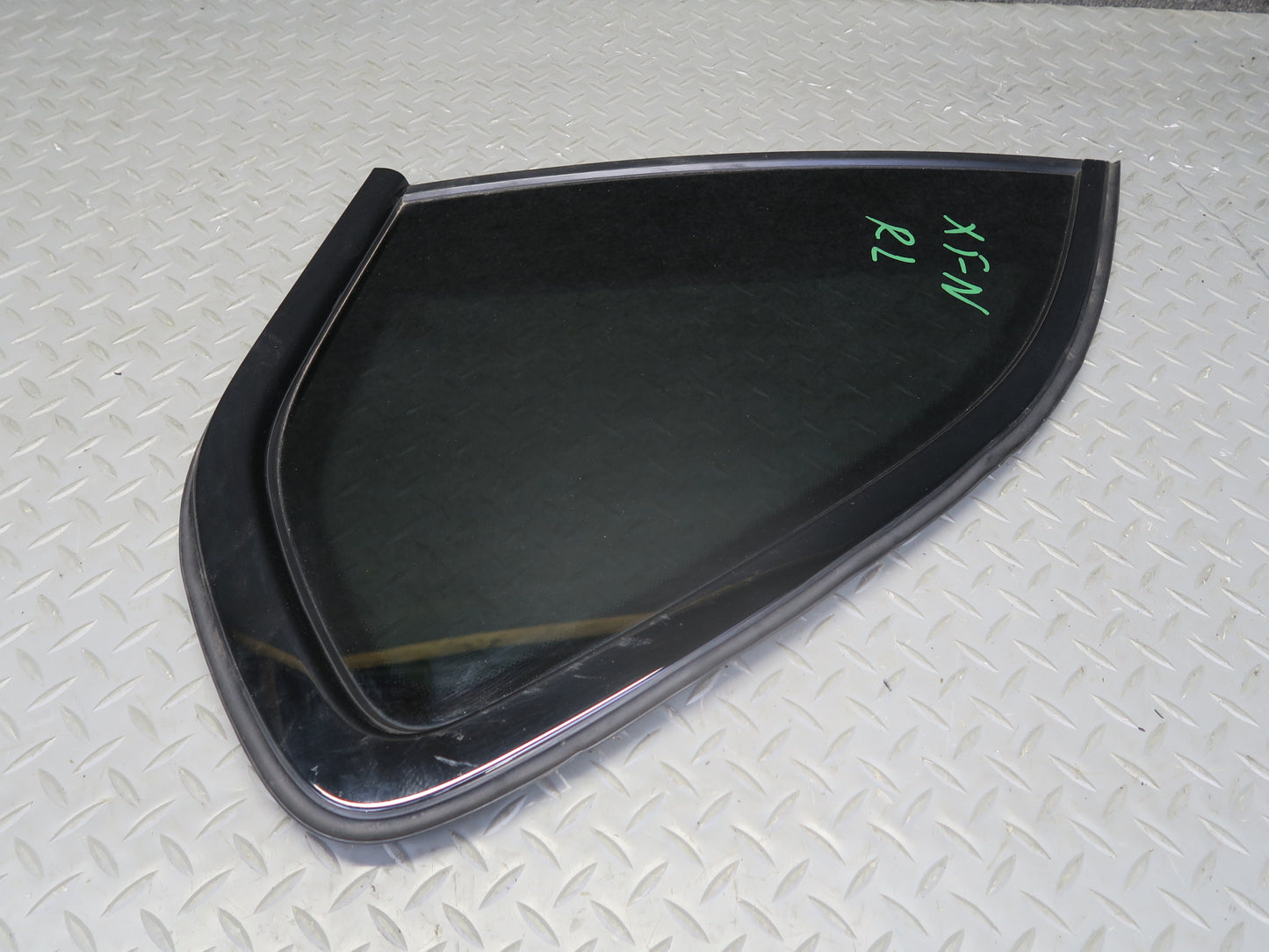 2014-2018 BMW F15 X5 Rear Left Quarter Glass Window w Black Molding