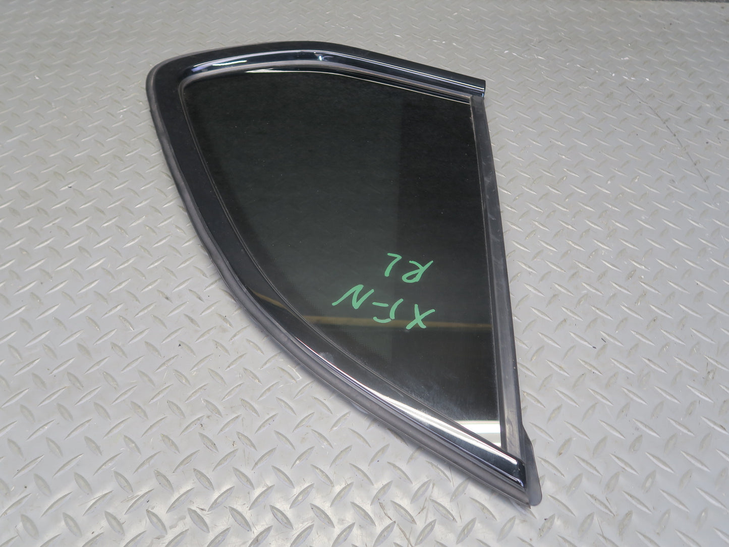 2014-2018 BMW F15 X5 Rear Left Quarter Glass Window w Black Molding
