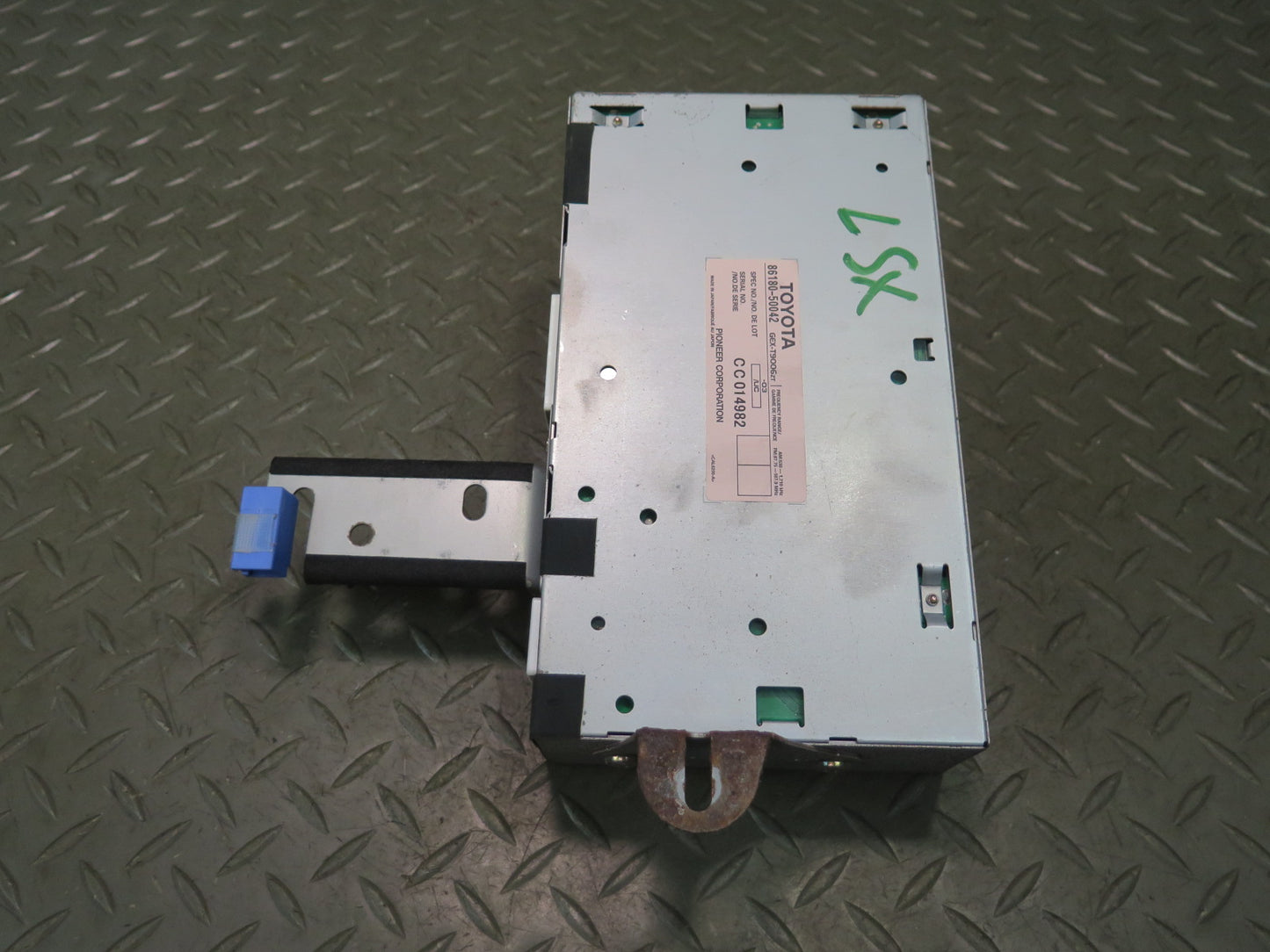 01-03 Lexus UCF30L LS430 Pioneer Audio Radio Amplifier AMP 86180-50042 OEM