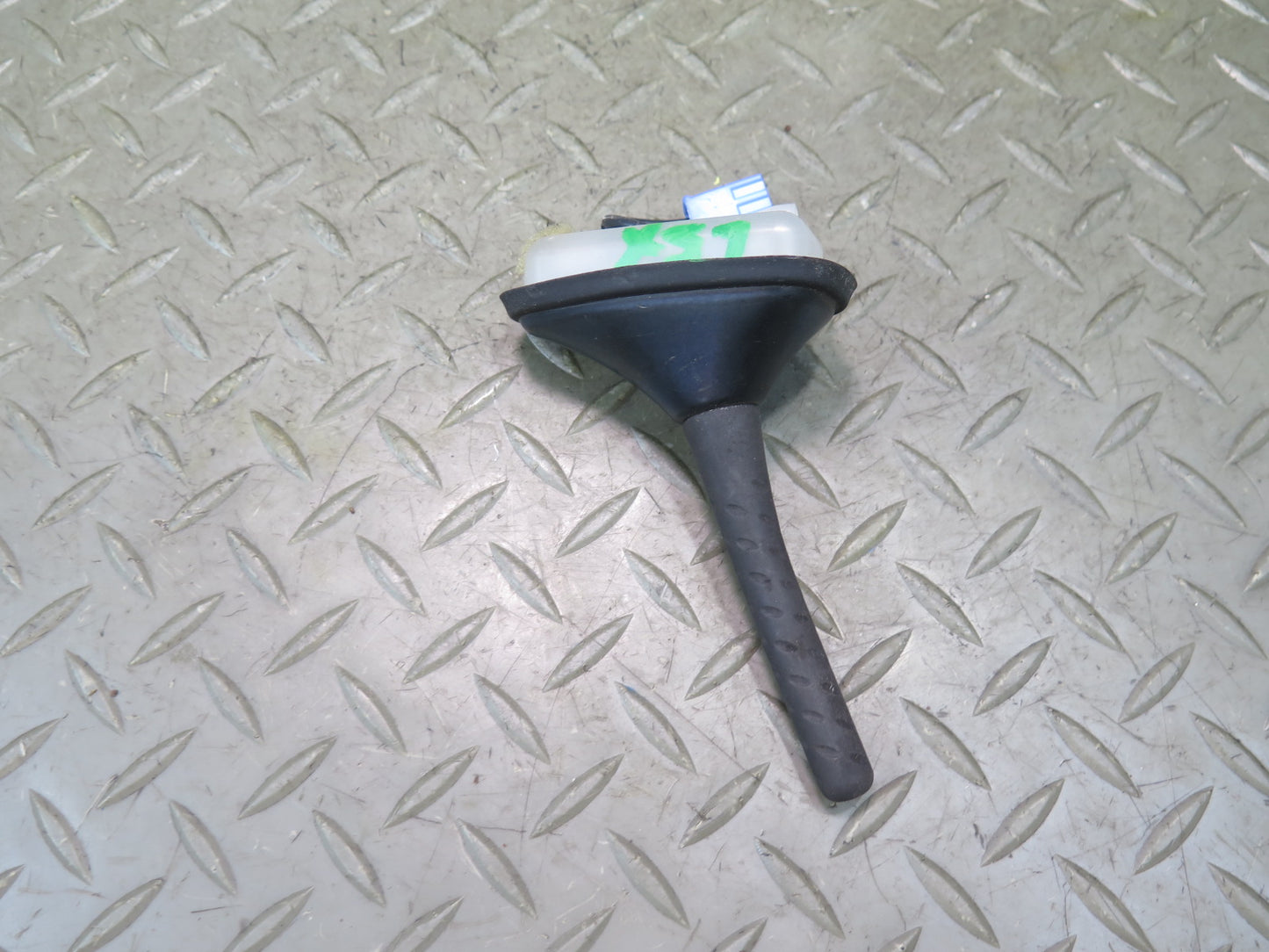 01-06 Lexus UCF30L LS430 Rear Roof Antenna OEM