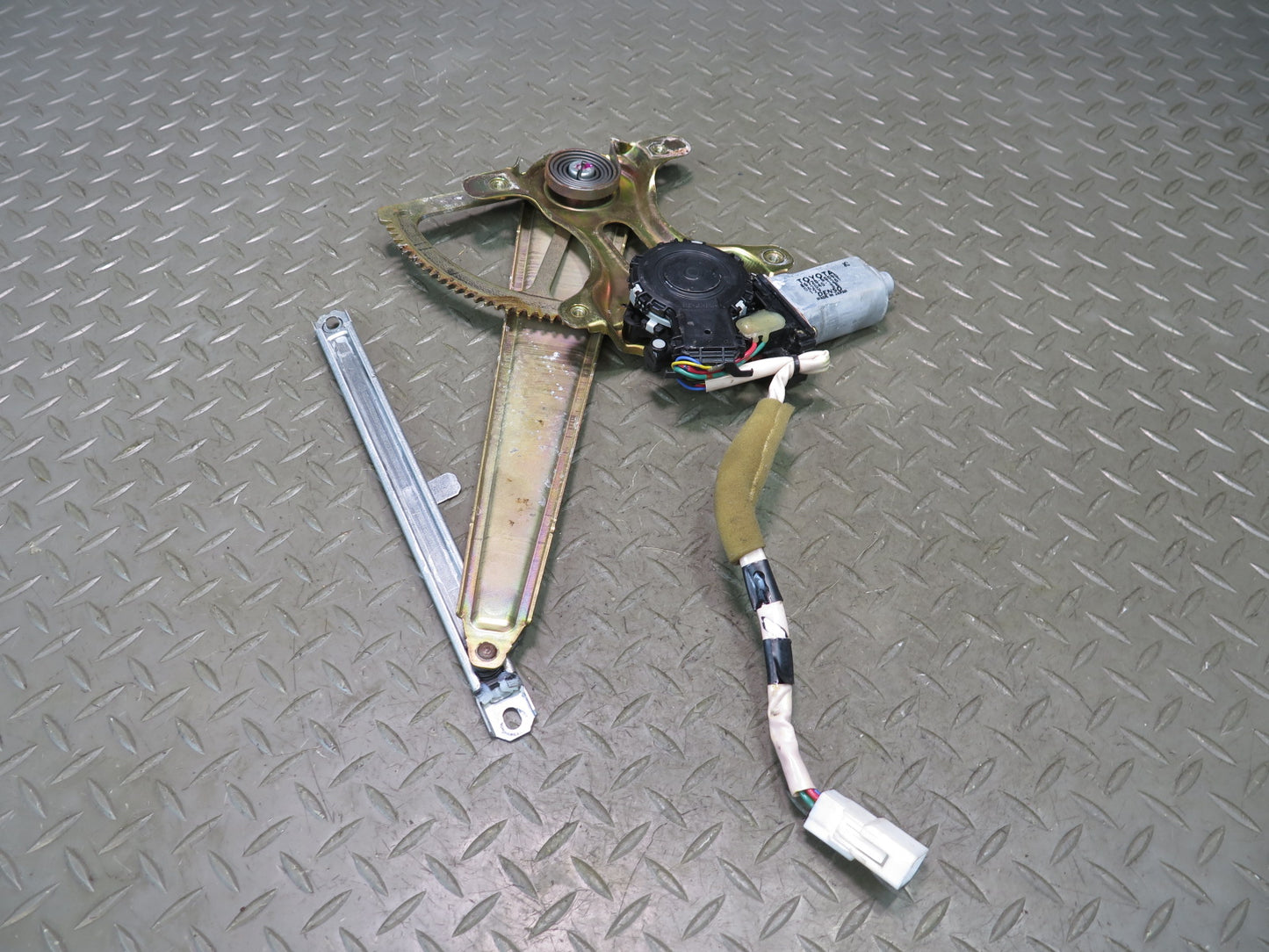 01-06 Lexus UCF30L LS430 Rear Left Door Window Regulator w Motor OEM