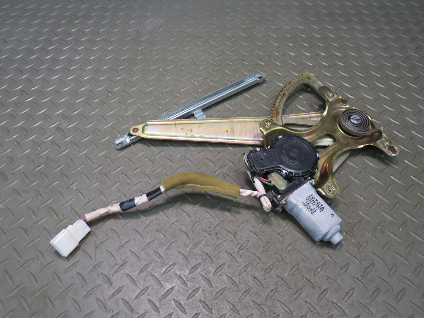01-06 Lexus UCF30L LS430 Rear Left Door Window Regulator w Motor OEM