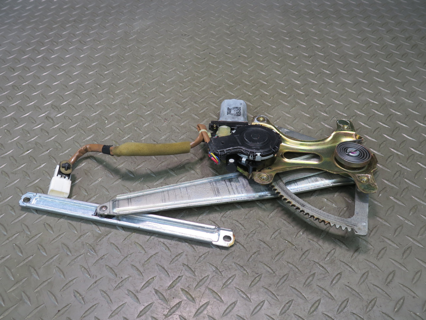 01-06 Lexus UCF30L LS430 Rear Right Door Window Regulator w Motor OEM