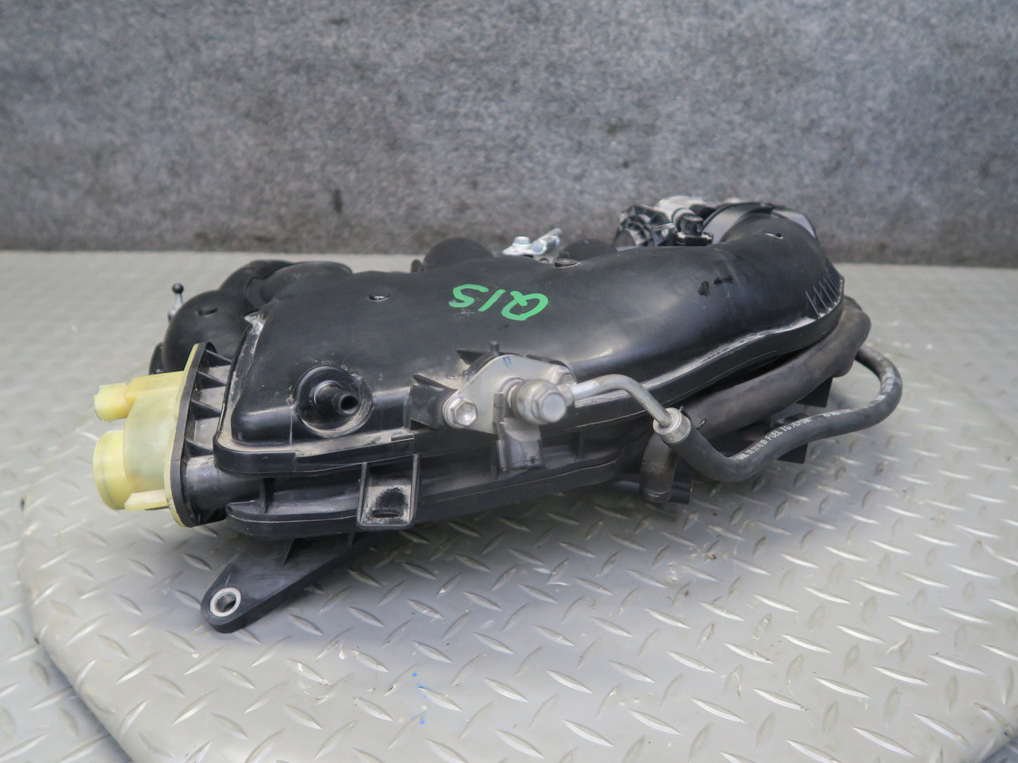 06-13 Lexus GSE20L IS250 Engine Air Intake Manifold w Throttle Body OEM
