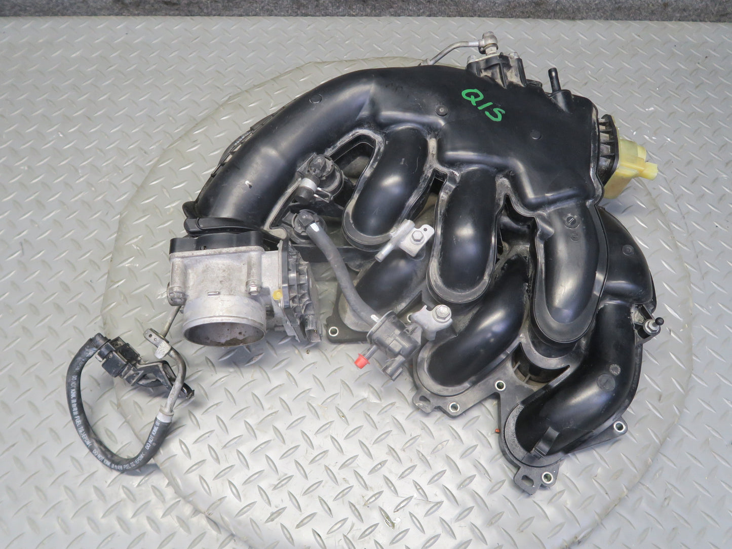 06-13 Lexus GSE20L IS250 Engine Air Intake Manifold w Throttle Body OEM