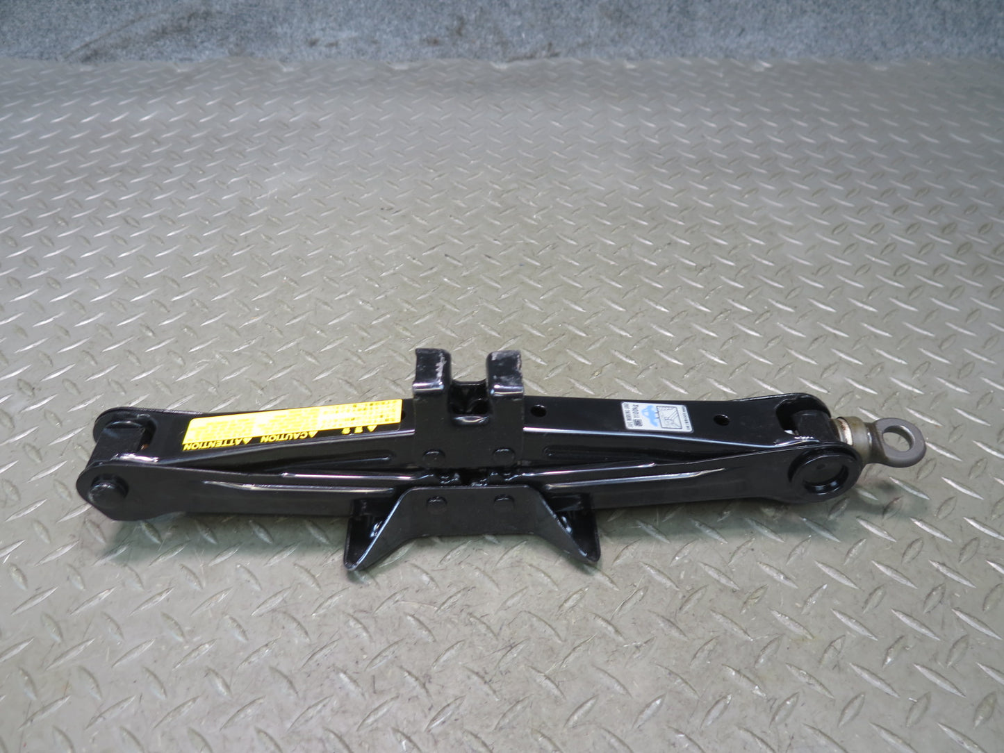 01-06 Lexus UCF30L LS430 Emergency Spare Tire Lift Jack w Handle OEM