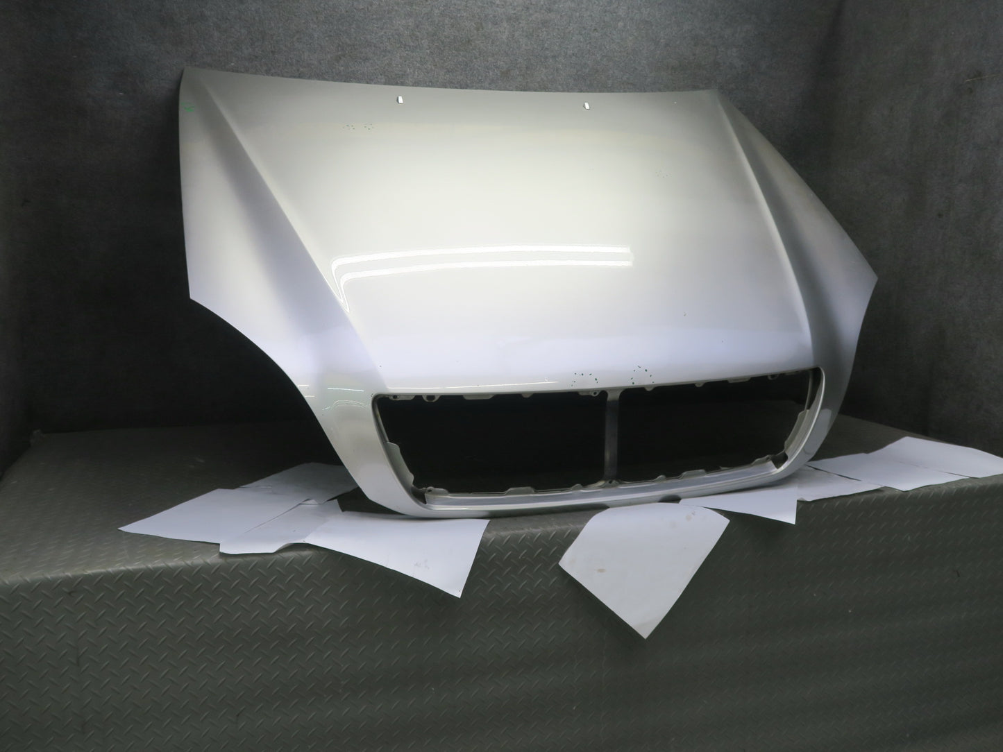 01-03 Lexus UCF30L LS430 Front Hood Bonnet Shell Panel Silver OEM
