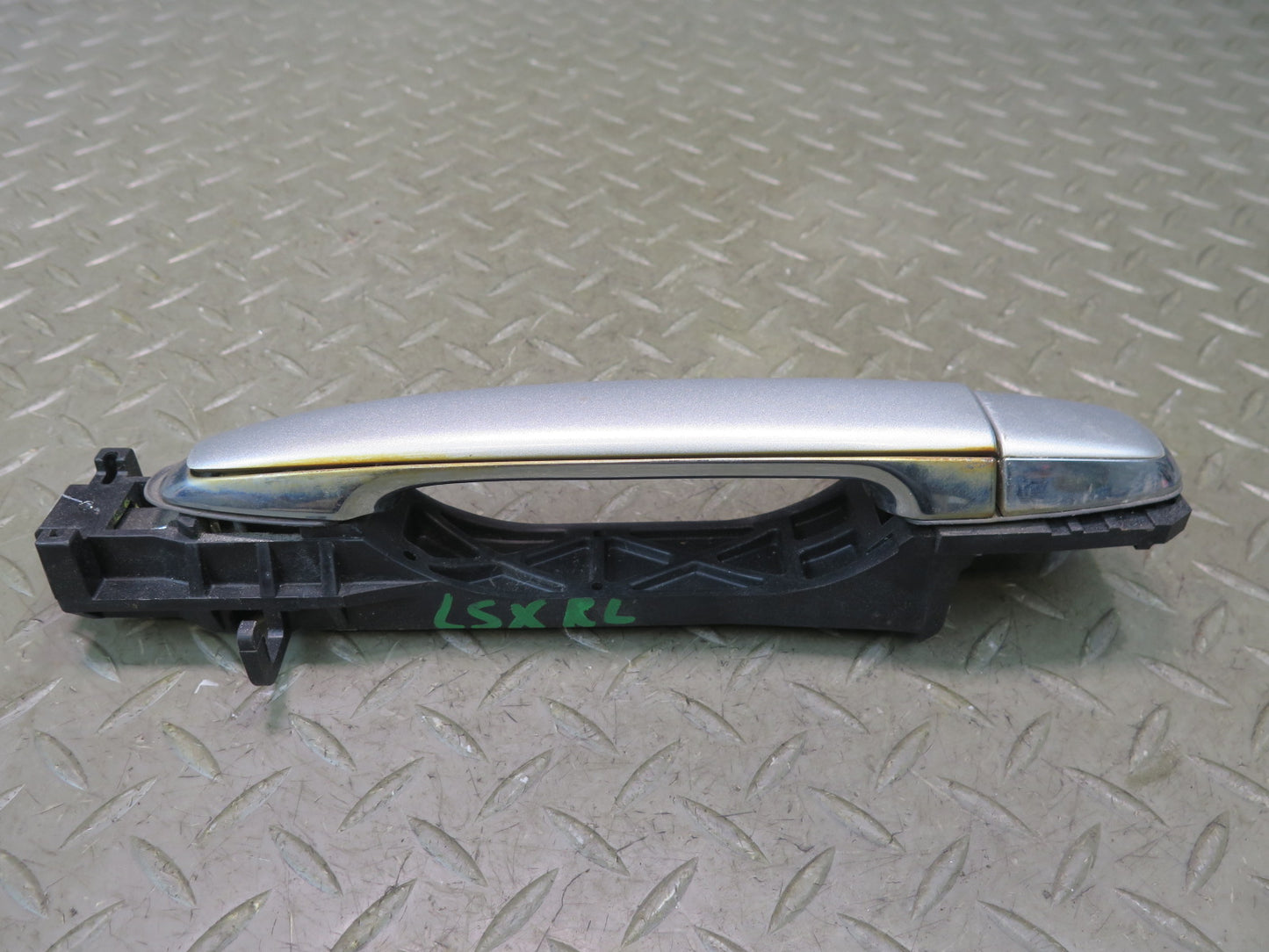 01-03 Lexus UCF30L LS430 Rear Left & Right Door Exterior Handle Set Silver OEM