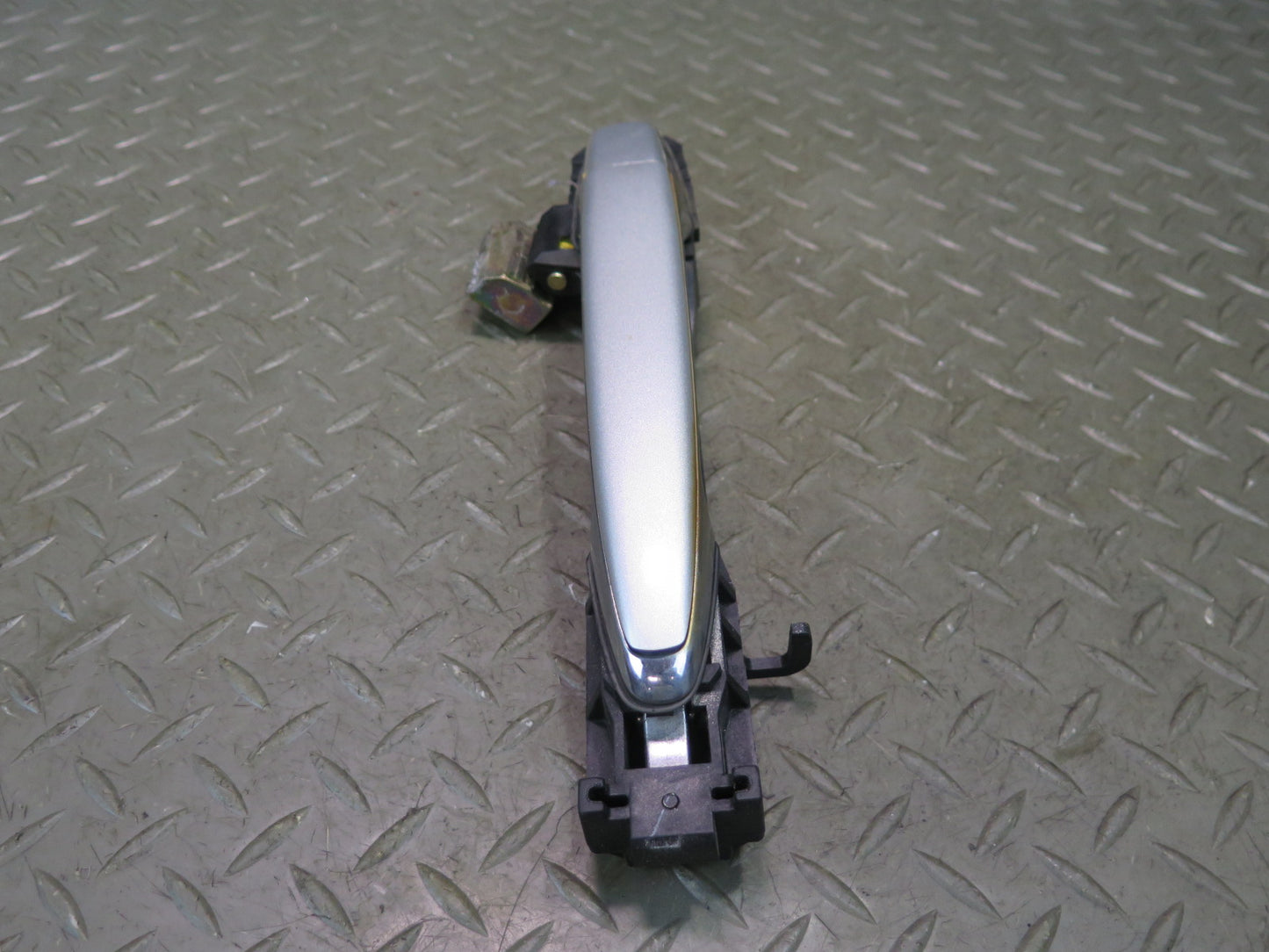 01-03 Lexus UCF30L LS430 Rear Left & Right Door Exterior Handle Set Silver OEM