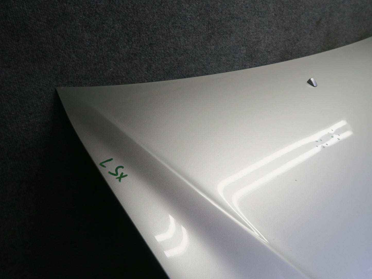 01-03 Lexus UCF30L LS430 Front Hood Bonnet Shell Panel Silver OEM