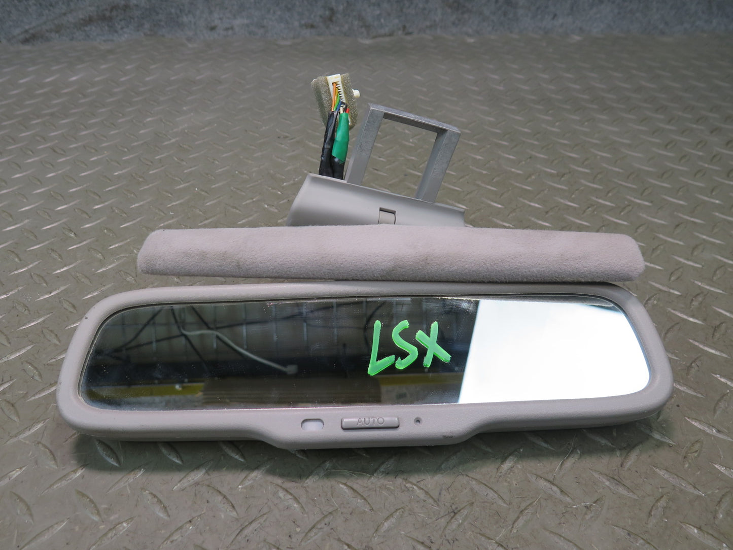 01-03 Lexus UCF30L LS430 Auto Dimming Interior Rear View Mirror w Sun Visor OEM