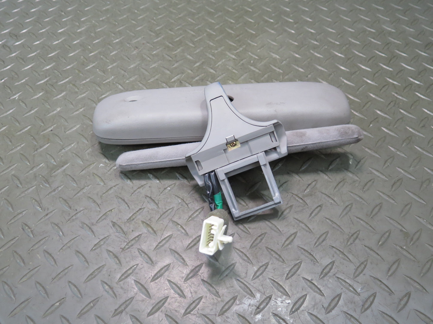 01-03 Lexus UCF30L LS430 Auto Dimming Interior Rear View Mirror w Sun Visor OEM