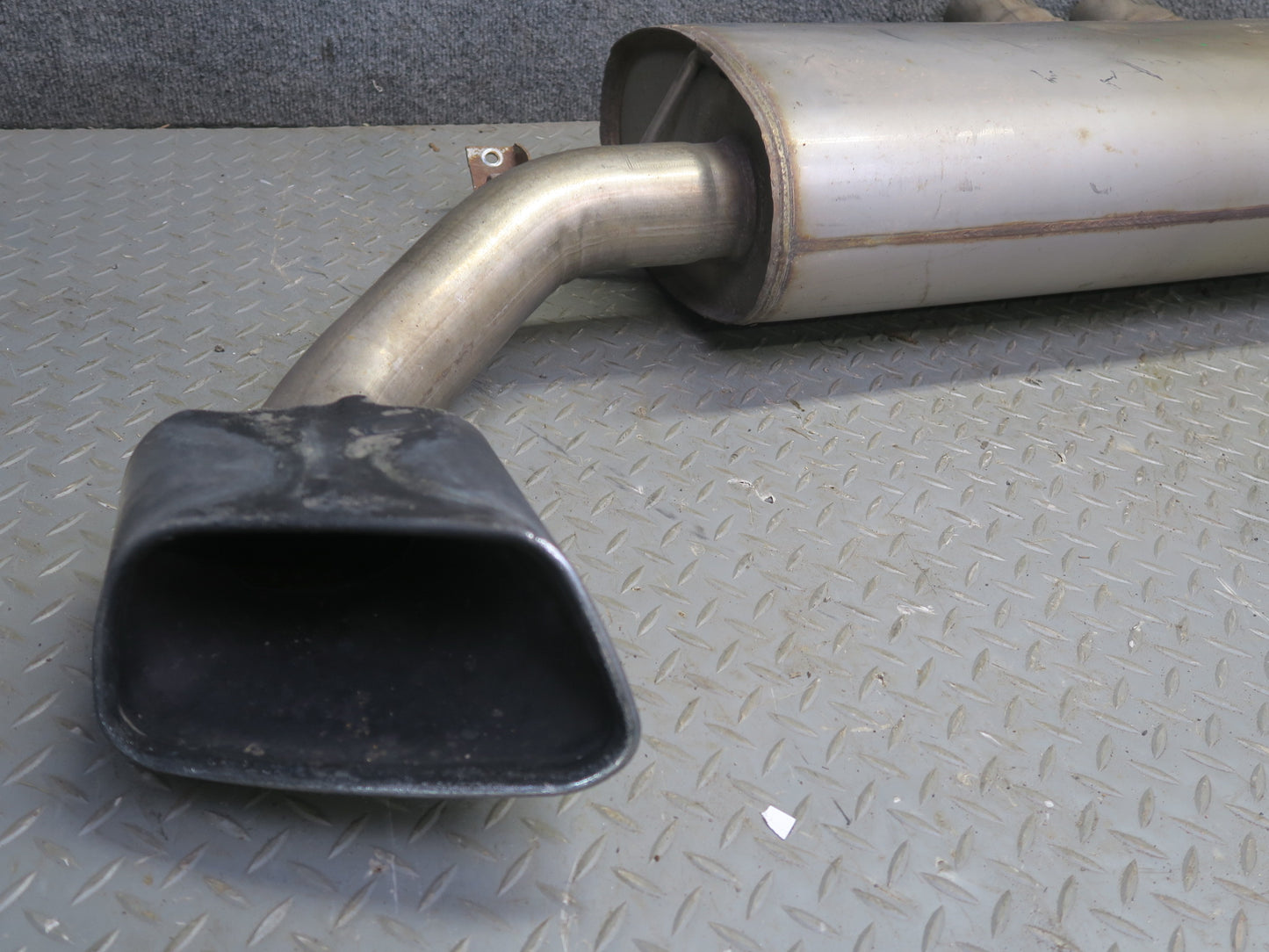 2014-2018 BMW F15 X5 50IX AWD N63 4.4L M-sport Rear Exhaust Muffler w Tips