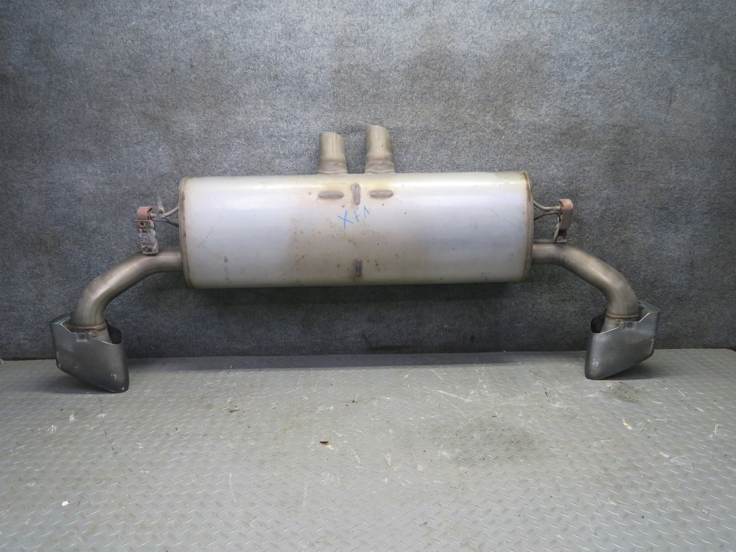 2014-2018 BMW F15 X5 50IX AWD N63 4.4L M-sport Rear Exhaust Muffler w Tips