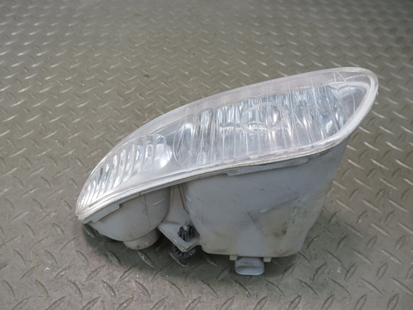 01-03 Lexus LS430 UCF30L Set of 2 Front Left & Right Fog Light Lamp OEM
