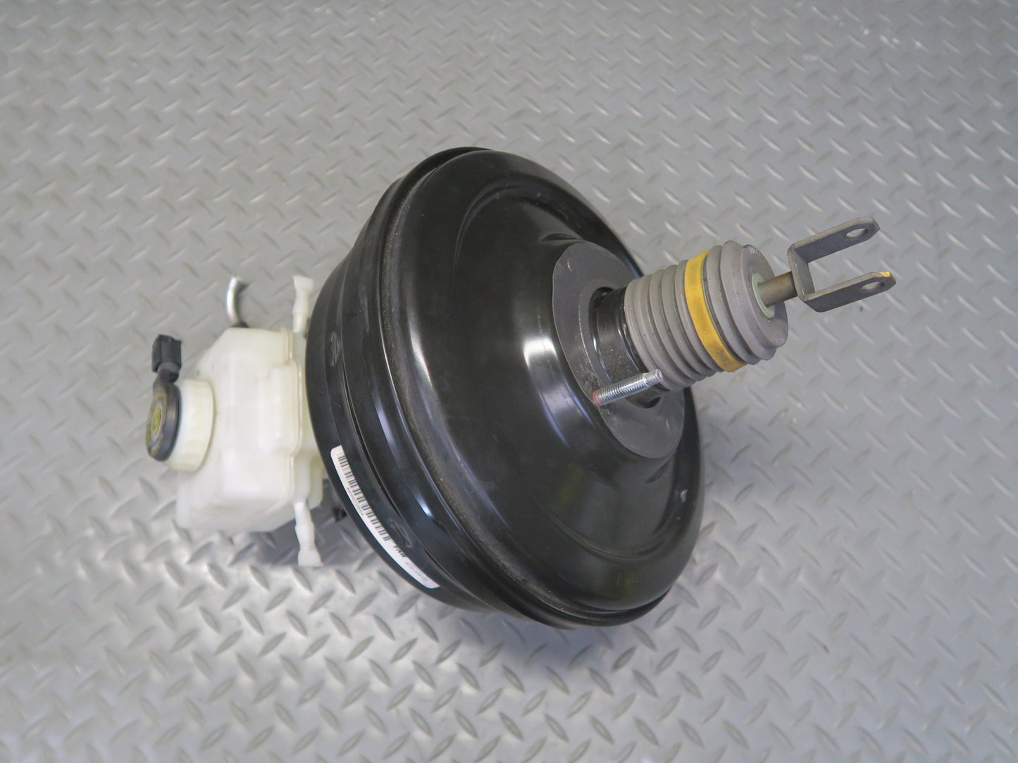 2008-2014 BMW E71 E72 X6 Brake Master Cylinder Booster Fluid Reservoir