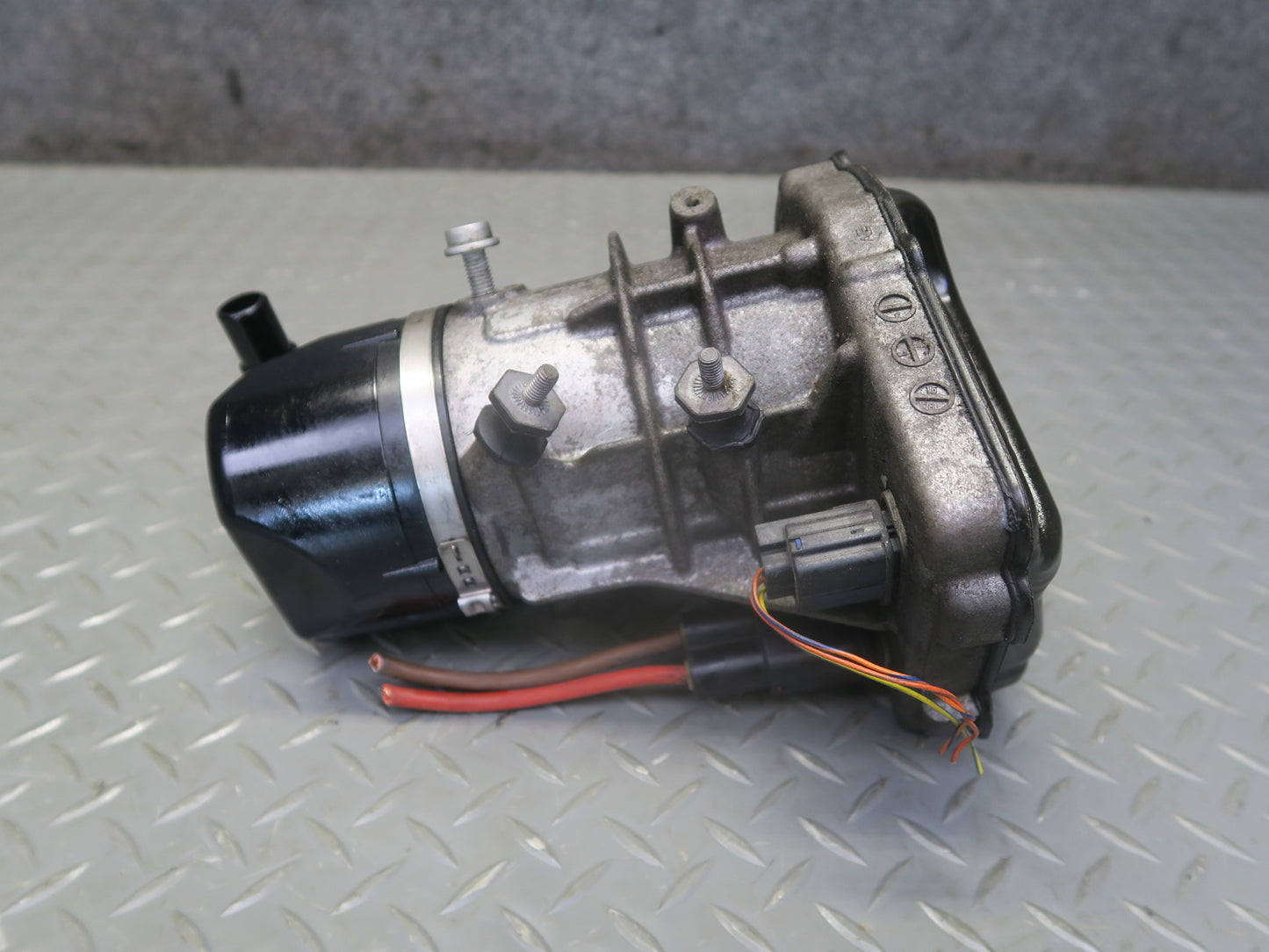 2015-2018 Porsche Cayenne S 958 E-hybrid AWD Electric Power Steering Pump 127K