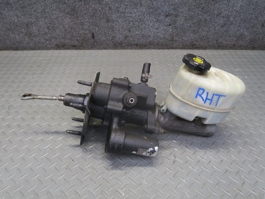 2003-2007 Hummer H2 Brake Master Cylinder Booster Fluid Reservoir Assembly