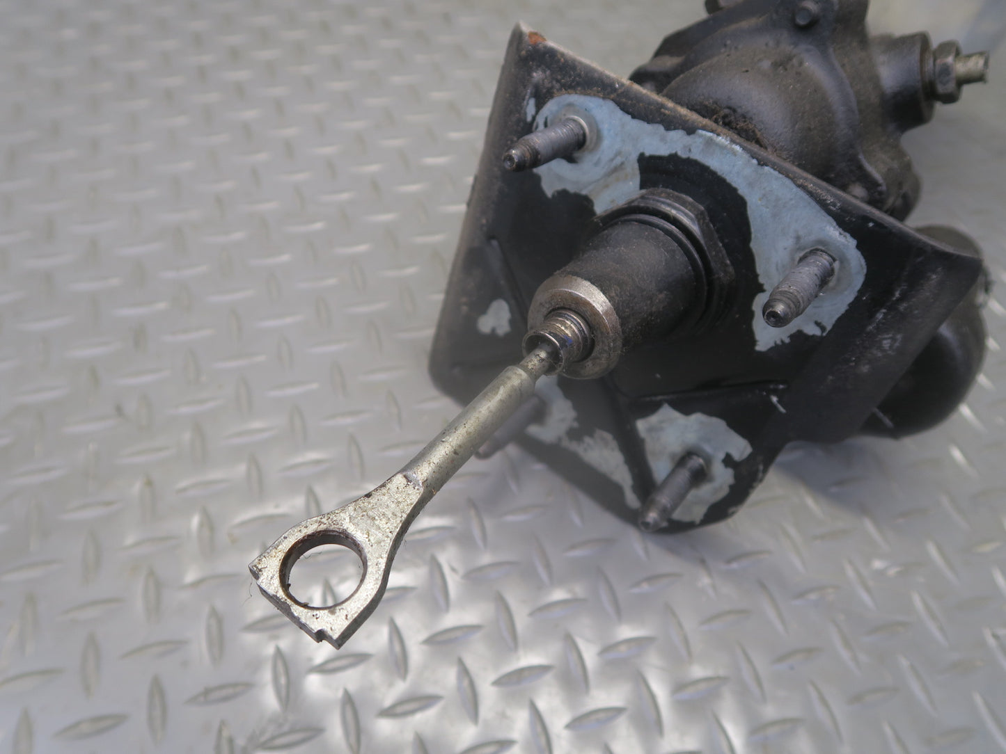 2003-2007 Hummer H2 Brake Master Cylinder Booster Fluid Reservoir Assembly