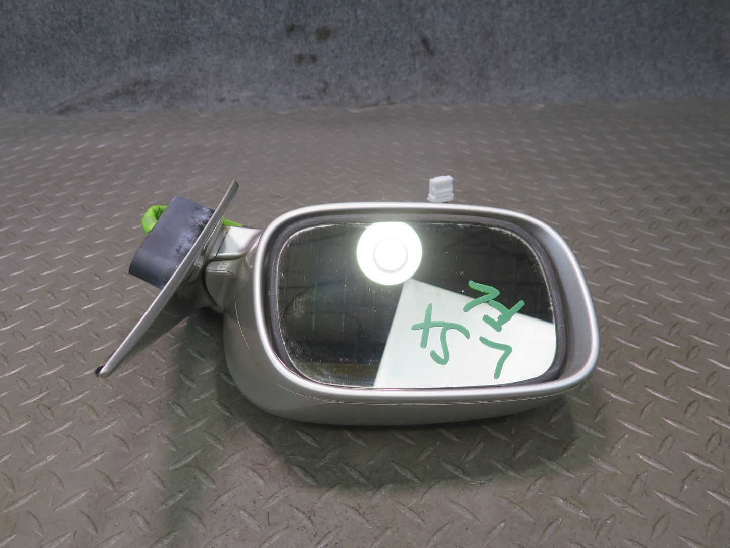 01-03 Lexus UCF30L LS430 Left Power Heated Fold Exterior Side View Mirror OEM
