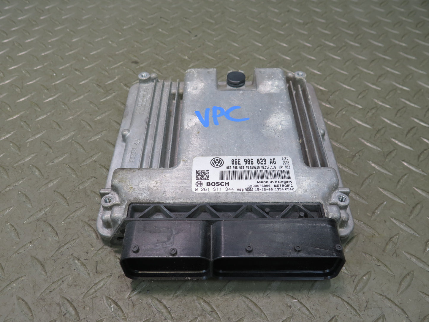 2015-2018 Porsche Cayenne 958 E-hybrid Engine ECU ECM Control Module 06E906023AG