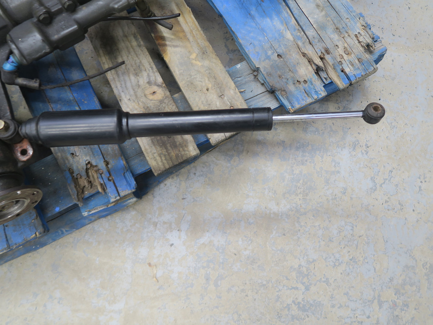 2002-2008 Mercedes W463 G500 AWD Front Axle Differential Carrier Wheel Hub Assy
