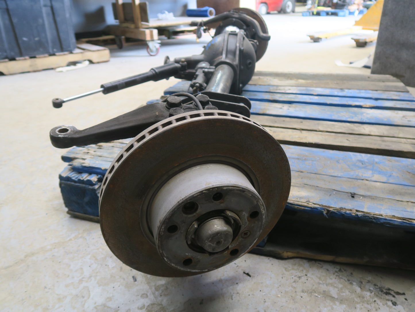 2002-2008 Mercedes W463 G500 AWD Front Axle Differential Carrier Wheel Hub Assy