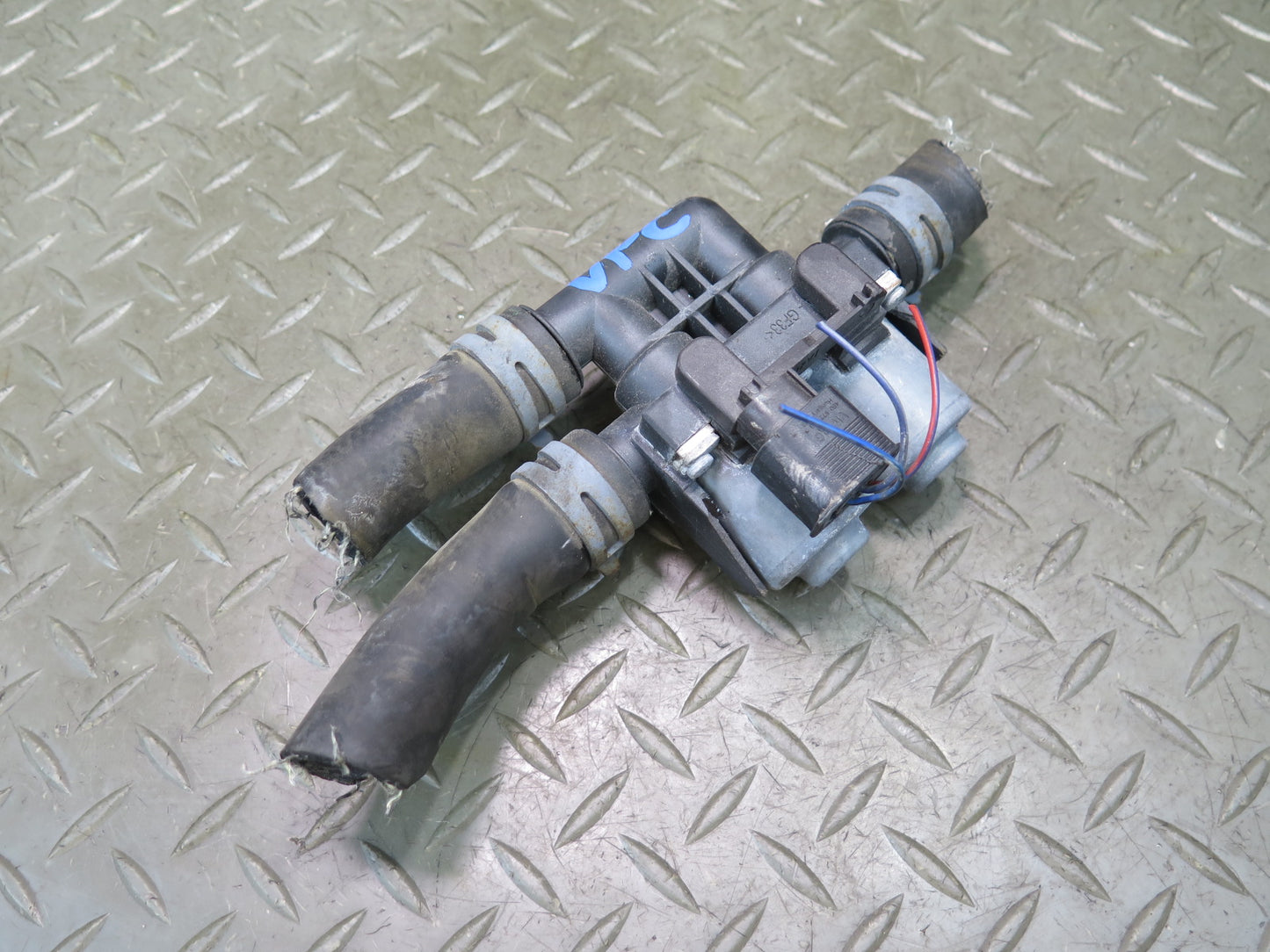 2008-2014 BMW E71 E72 X6 X6M Heater Control Water Pump 6910544