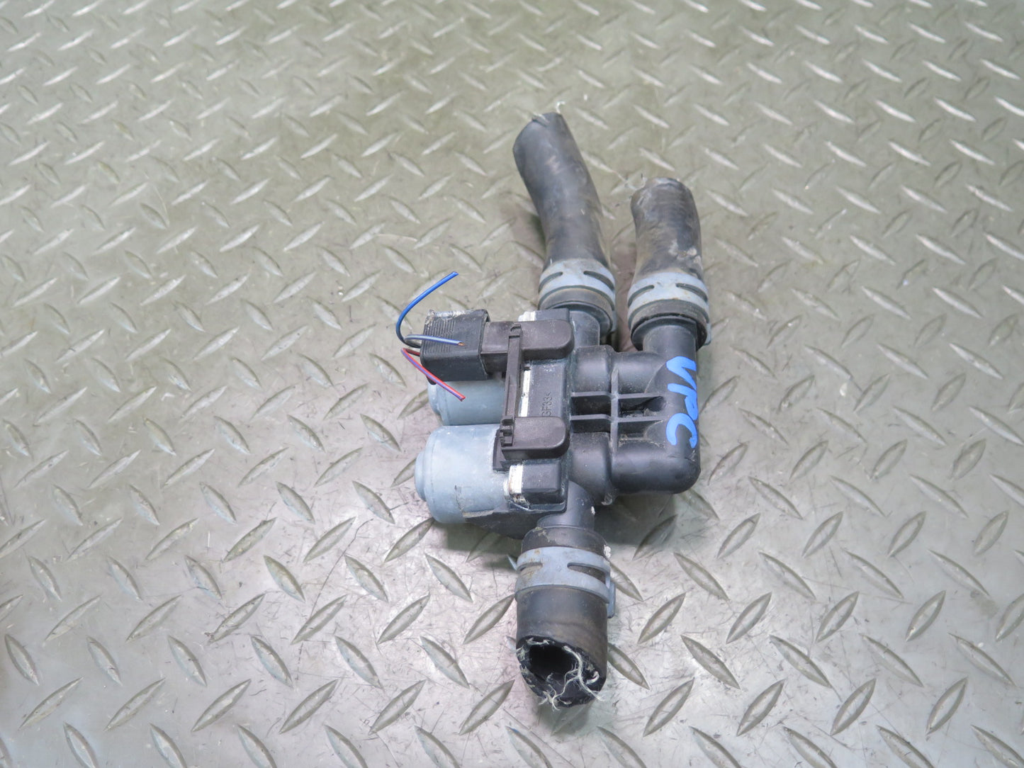 2008-2014 BMW E71 E72 X6 X6M Heater Control Water Pump 6910544