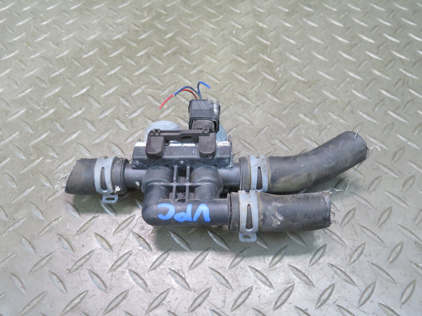 2008-2014 BMW E71 E72 X6 X6M Heater Control Water Pump 6910544