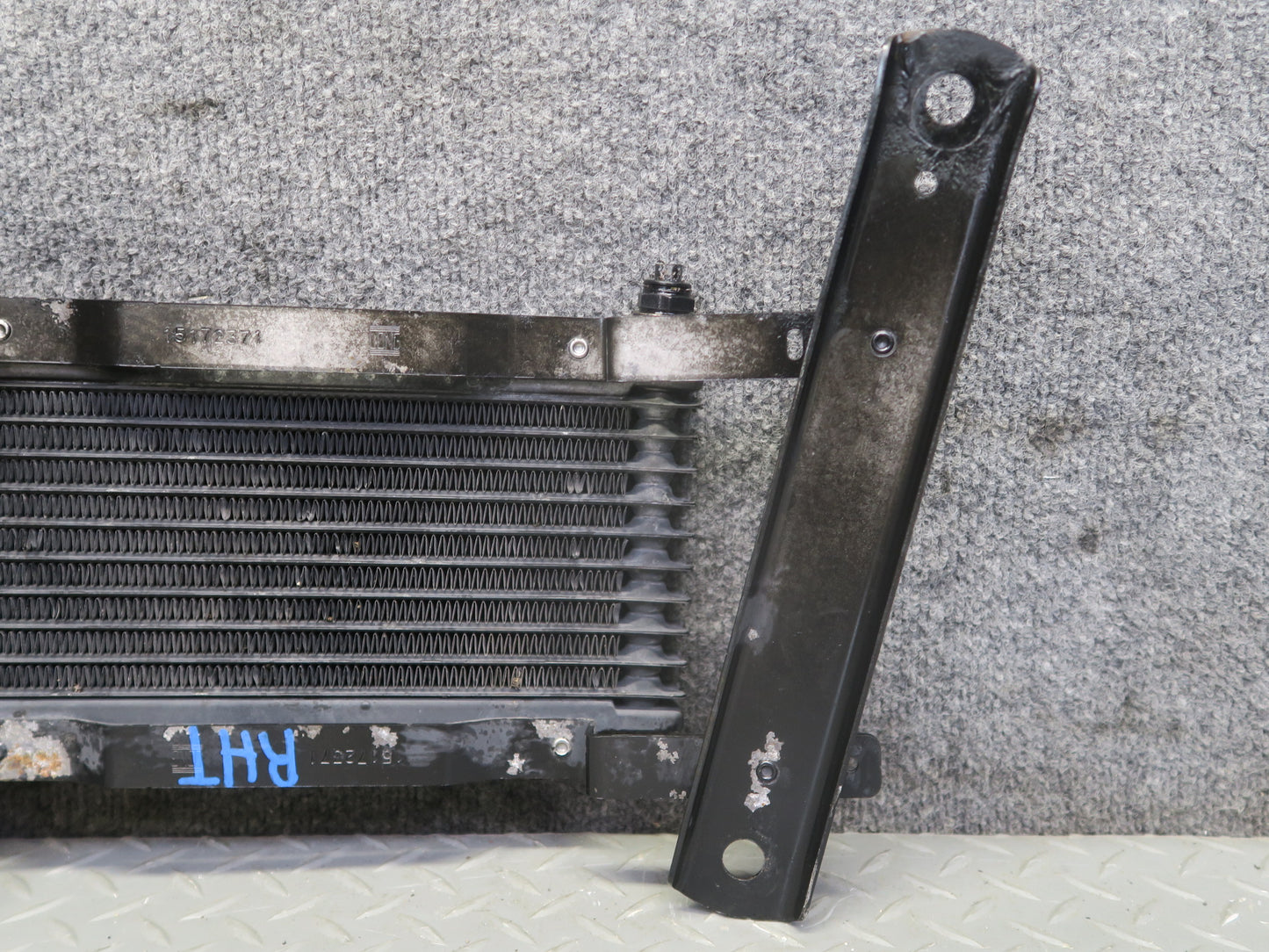 2003-2007 Hummer H2 Automatic Transmission Oil Fluid Cooler
