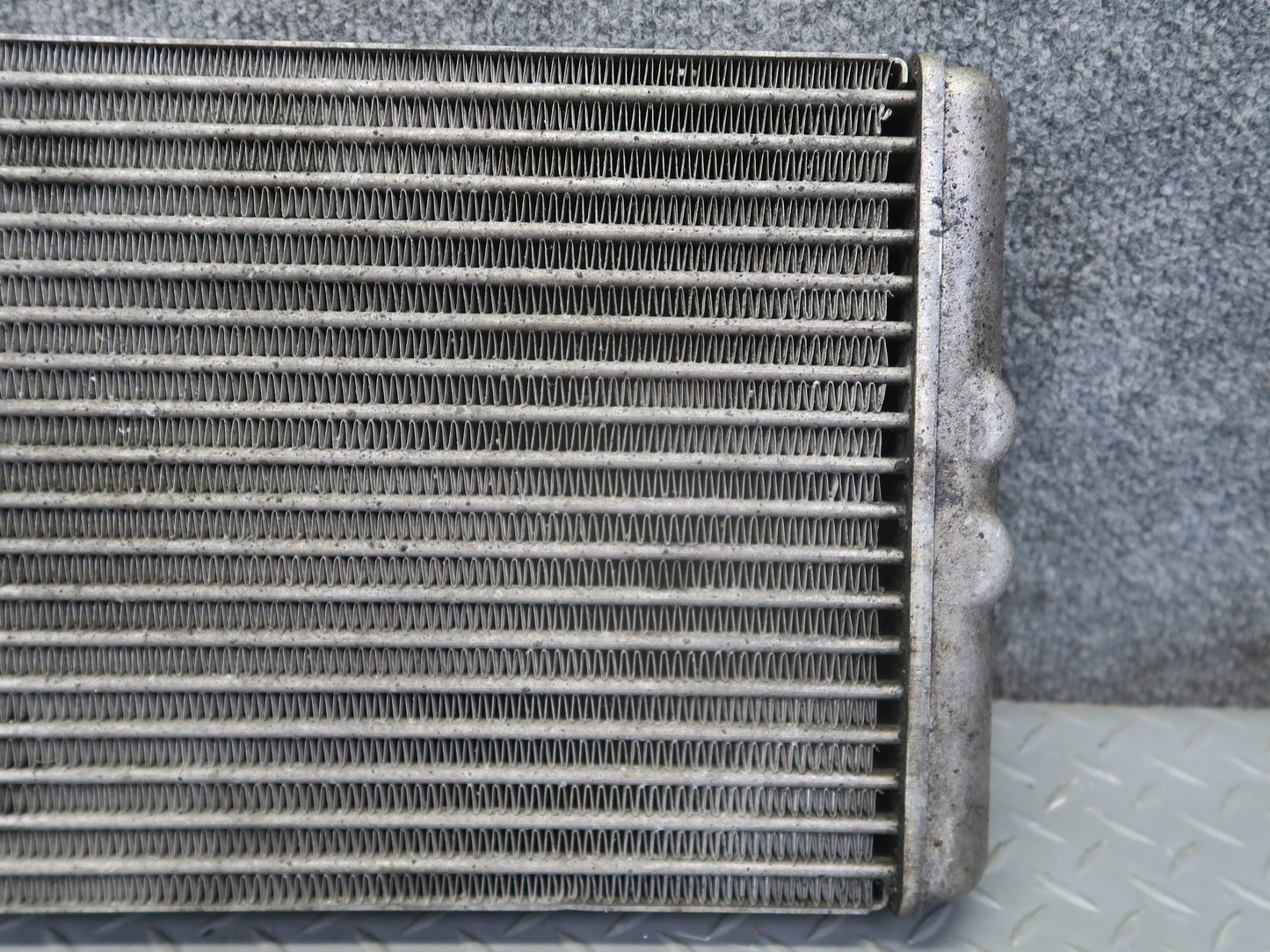 2010-2014 BMW E71 X6M S63 Engine Oil Cooler Radiator