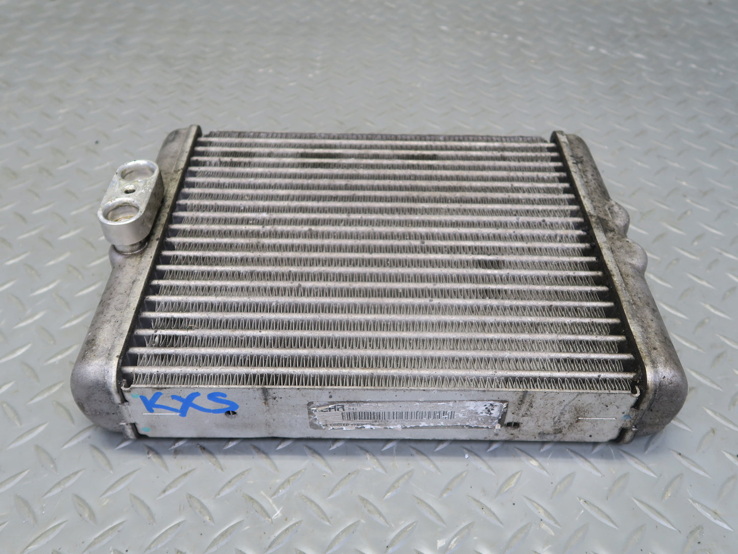 2010-2014 BMW E71 X6M S63 Engine Oil Cooler Radiator