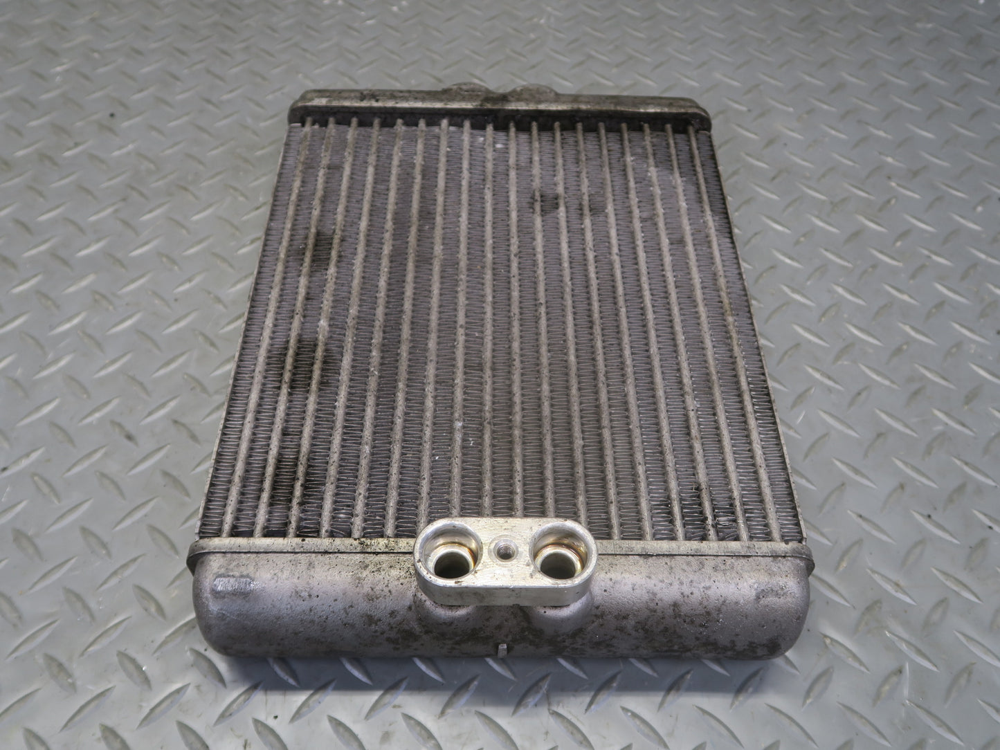 2010-2014 BMW E71 X6M S63 Engine Oil Cooler Radiator