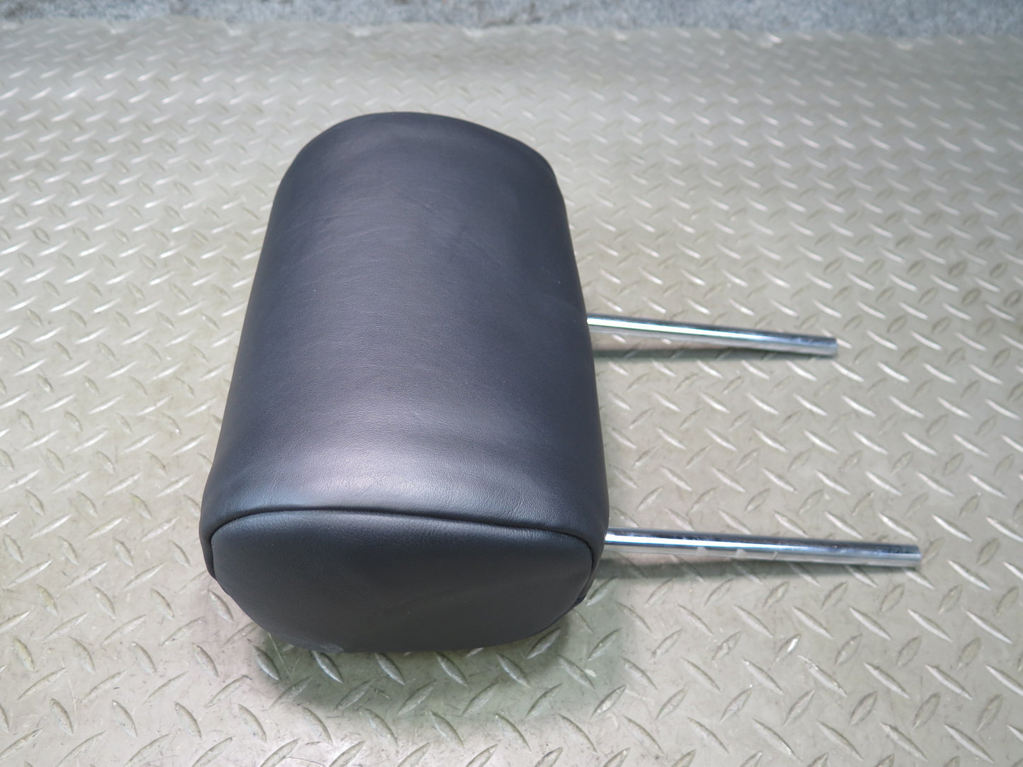 01-03 Lexus UCF30L LS430 Rear Left Right Center Leather Black Headrest Set OEM