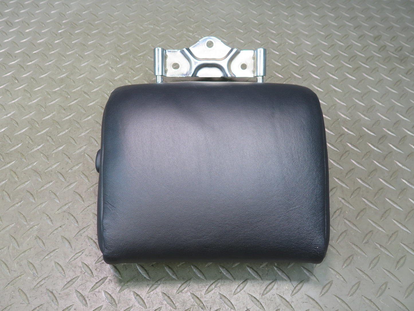 01-03 Lexus UCF30L LS430 Rear Left Right Center Leather Black Headrest Set OEM