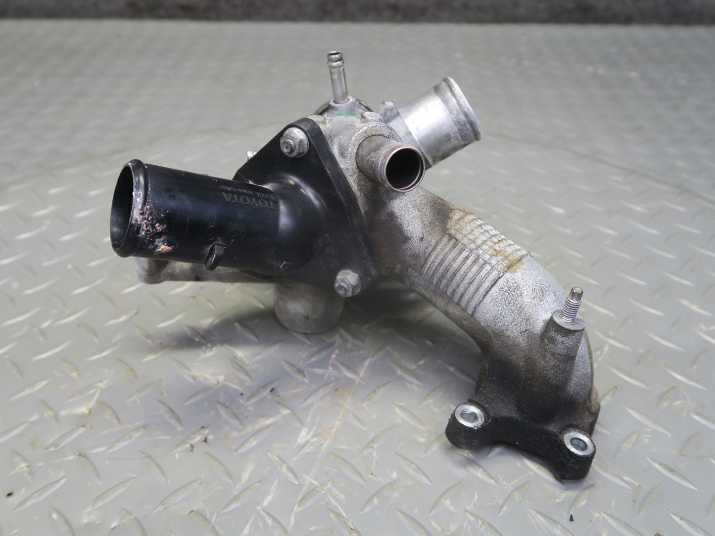 06-13 Lexus GSE20L IS250 2.5L 4GRFSE Engine Motor Coolant Thermostat OEM