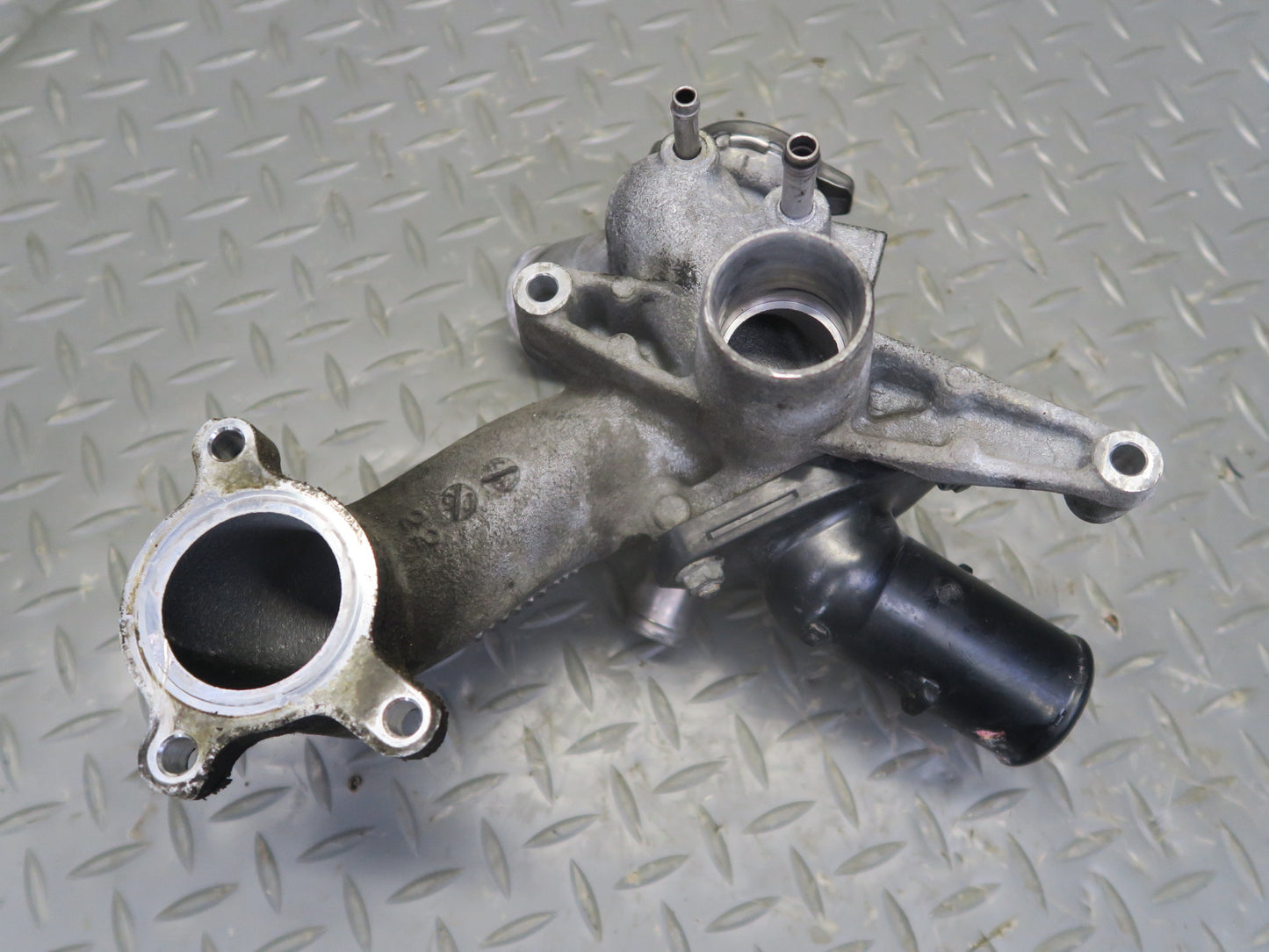 06-13 Lexus GSE20L IS250 2.5L 4GRFSE Engine Motor Coolant Thermostat OEM