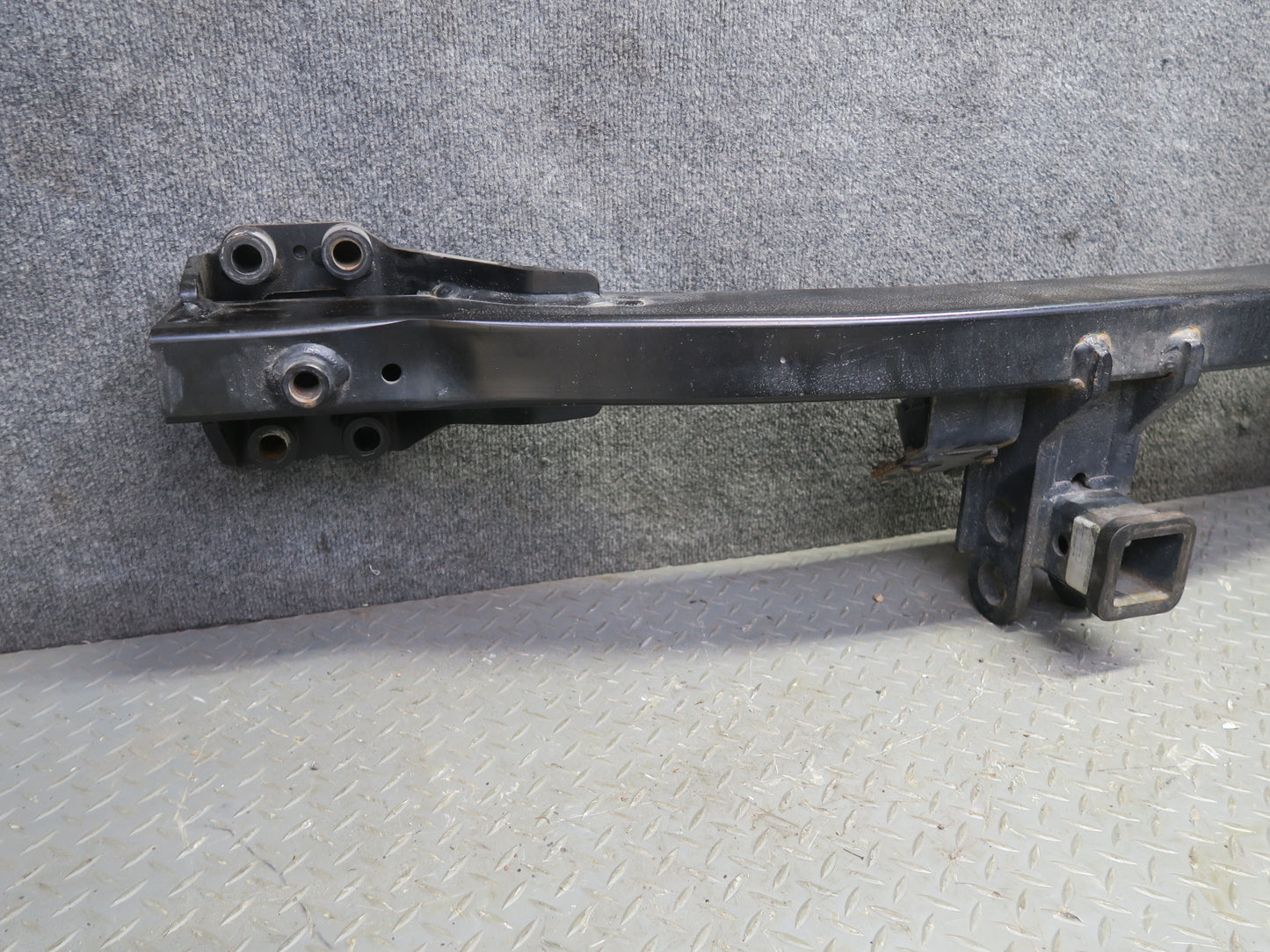 2011-2018 Porsche Cayenne 958 Rear Trailer Hitch Bumper Reinforcement Impact Bar