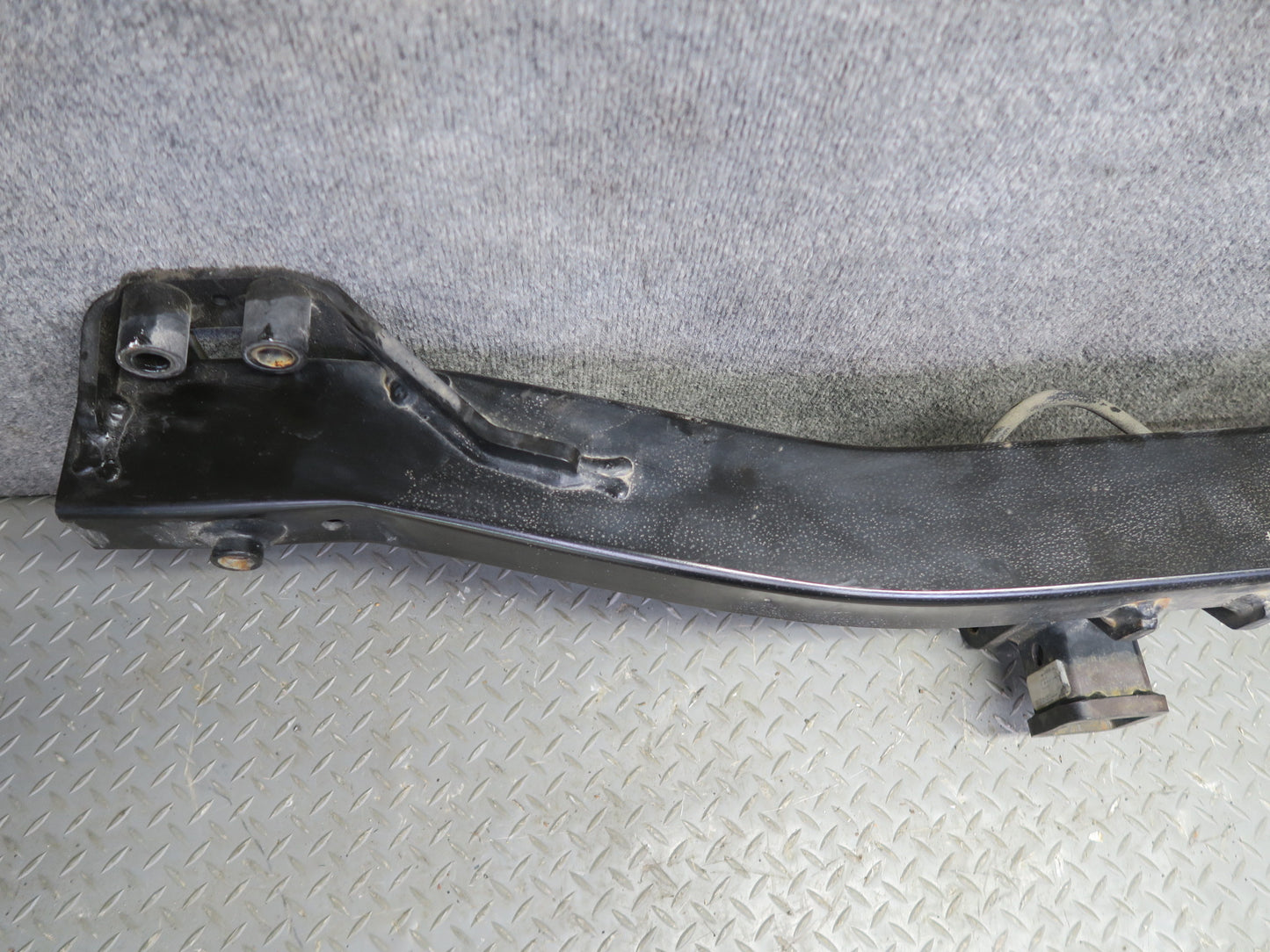 2011-2018 Porsche Cayenne 958 Rear Trailer Hitch Bumper Reinforcement Impact Bar