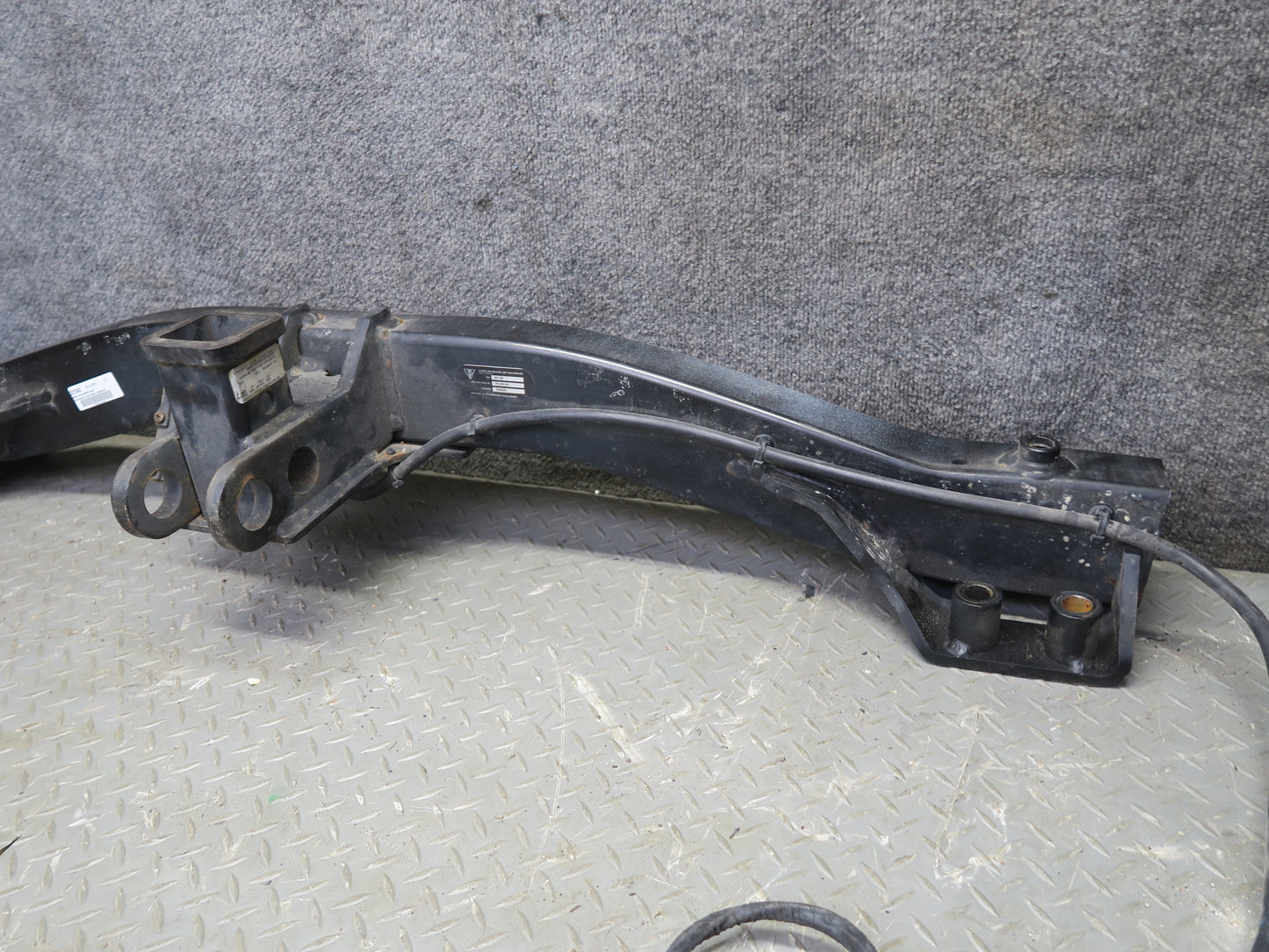 2011-2018 Porsche Cayenne 958 Rear Trailer Hitch Bumper Reinforcement Impact Bar