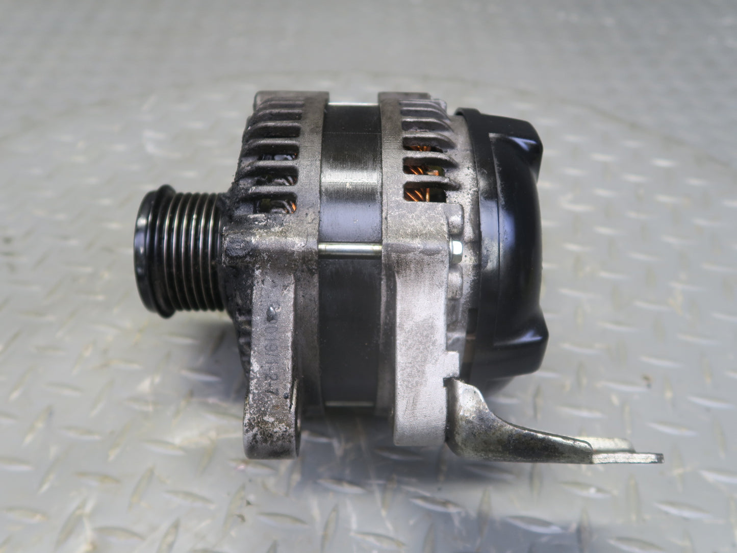 10-13 Lexus IS250 GSE20L 2.5L 4GRFSE Convertible Engine Generator Alternator OEM