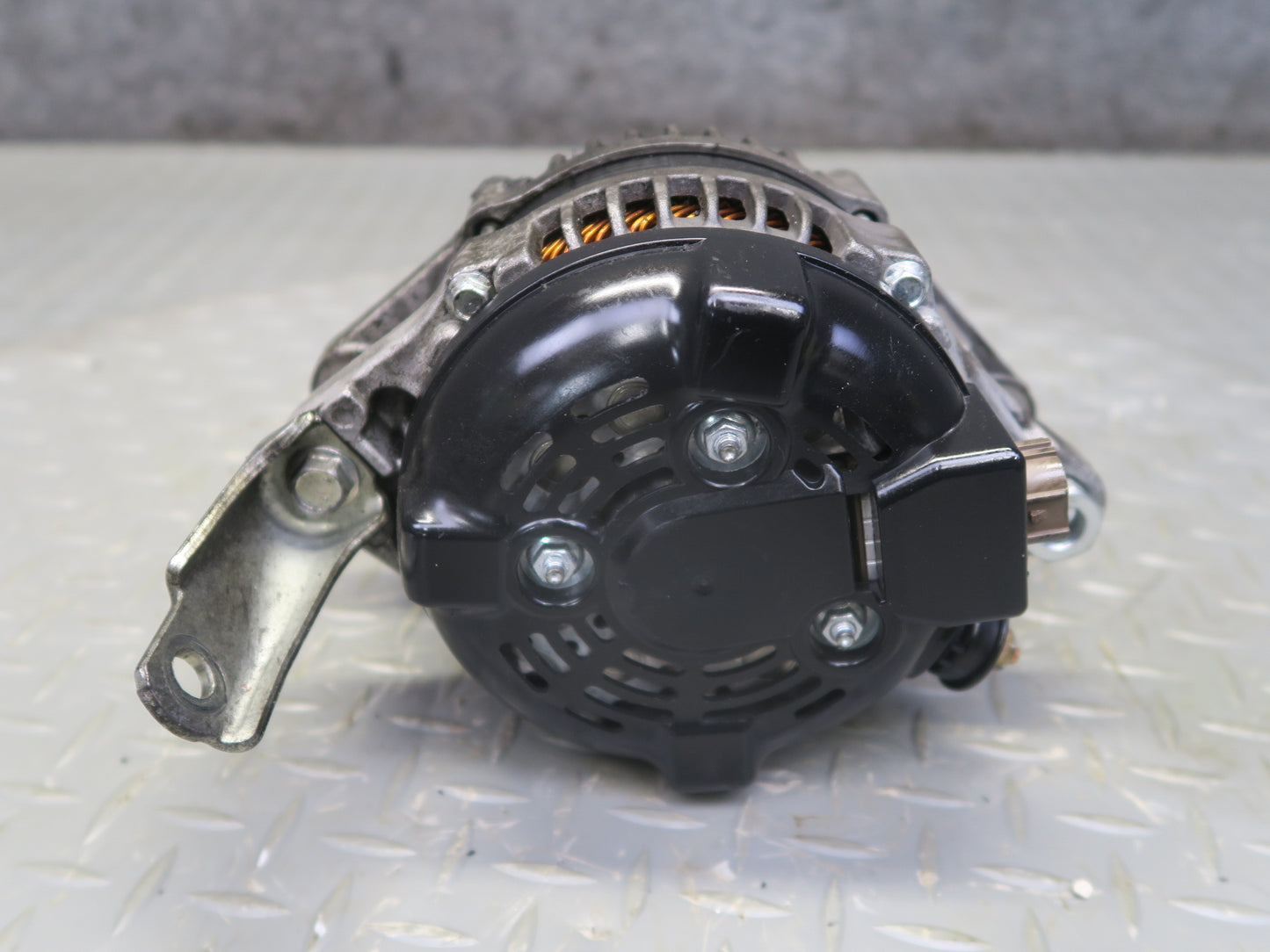 10-13 Lexus IS250 GSE20L 2.5L 4GRFSE Convertible Engine Generator Alternator OEM