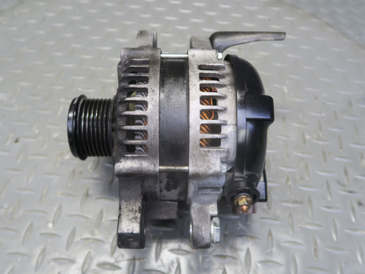 10-13 Lexus IS250 GSE20L 2.5L 4GRFSE Convertible Engine Generator Alternator OEM