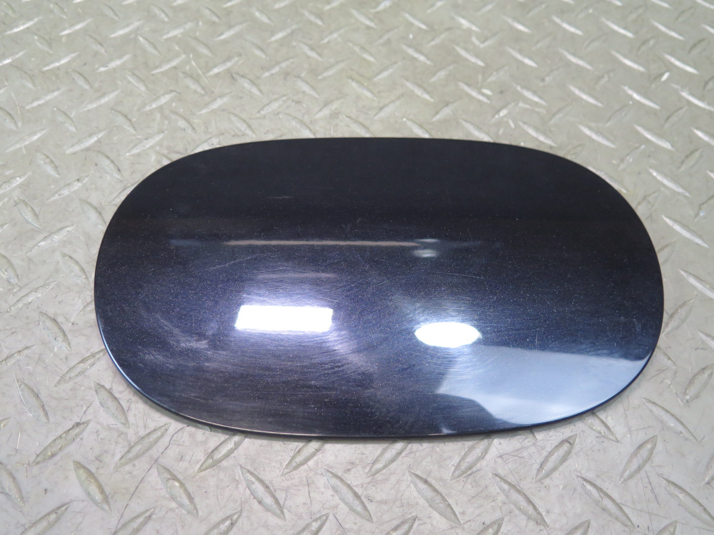 2011-2018 Porsche Cayenne 958 Fuel Filer Door Lid Cover 7P5809909