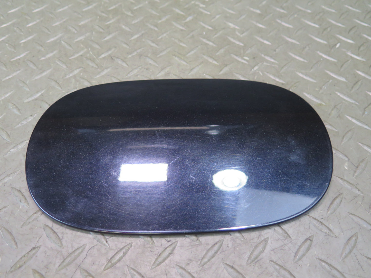 2011-2018 Porsche Cayenne 958 Fuel Filer Door Lid Cover 7P5809909