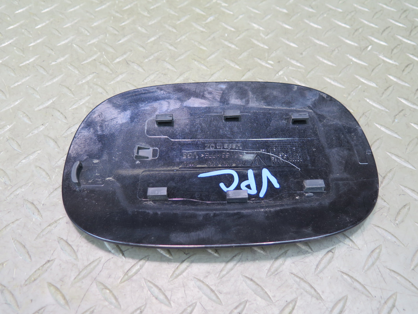 2011-2018 Porsche Cayenne 958 Fuel Filer Door Lid Cover 7P5809909