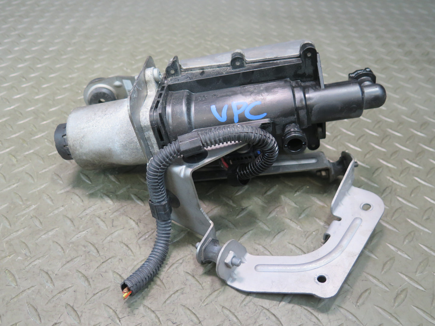 2015-2018 Porsche Cayenne S 958 E-hybrid Transmission Hydraulic Control Unit