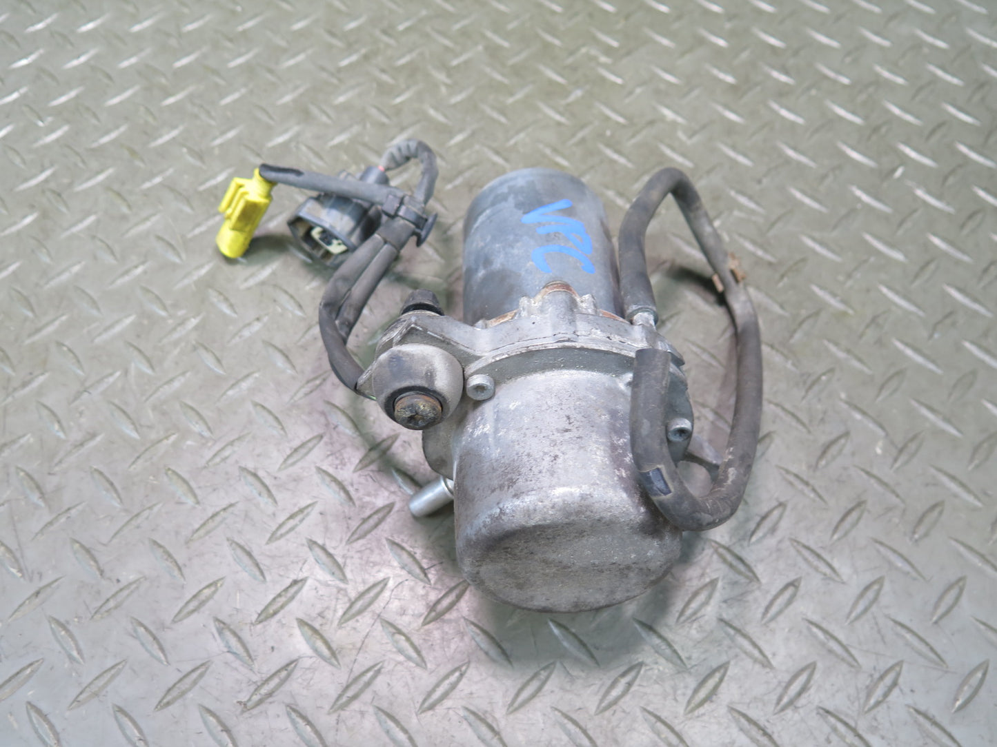 2011-2018 Porsche Cayenne 958 3.0L E-hybrid Power Brake Booster Vacuum Pump