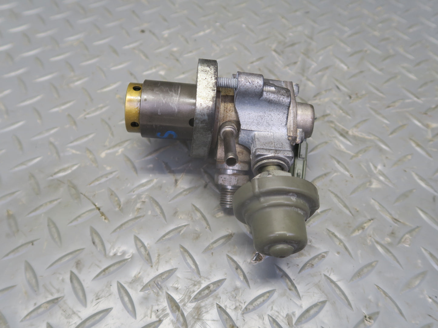 10-13 Lexus IS250 2.5L 4GRFSE High Pressure Fuel Pump w Pipe Line Set OEM
